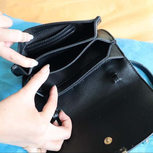 Zara Basic Collection Black Fanny Pack Belt - Picture 2 of 4